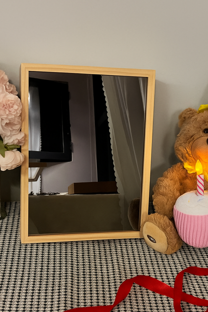 Lustrzane Wspomnienie™ - Customowana ramka z lustrem LED